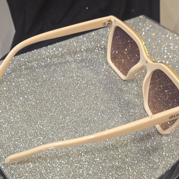 Quay Australia Level Up Large Square Sunglasses- Champagne Frame/Brown Fawn Lens